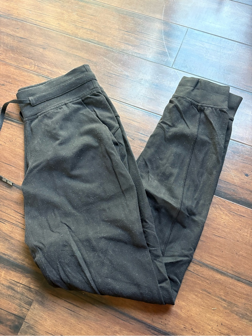 Lululemon ready to rulu joggers size 4
